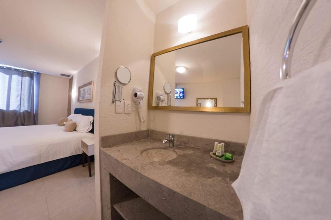 Hotel Siena Pénjamo 외부 사진