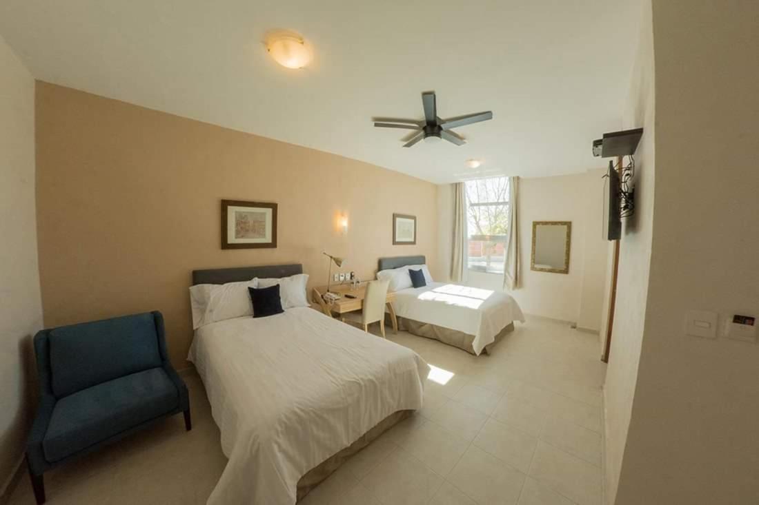 Hotel Siena Pénjamo 외부 사진